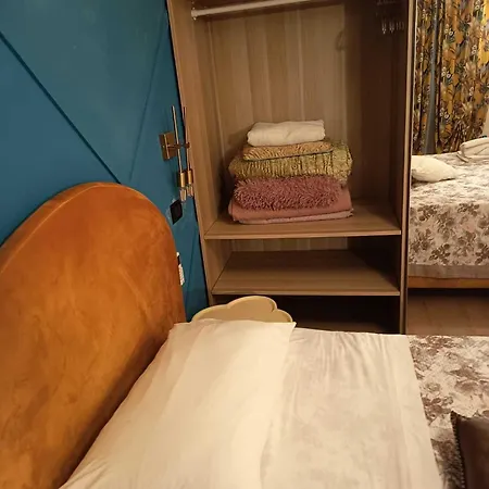 Appartement Quiet And Stylish - Center, Minutes To Station Bari